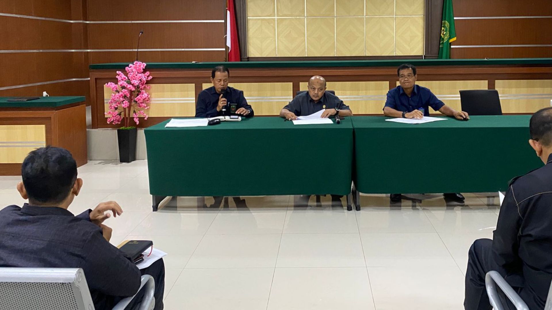 Rapat Penyusunan Dokumen SAKIP Tahun 2025 Pengadilan Tinggi Tata Usaha Negara Banjarmasin