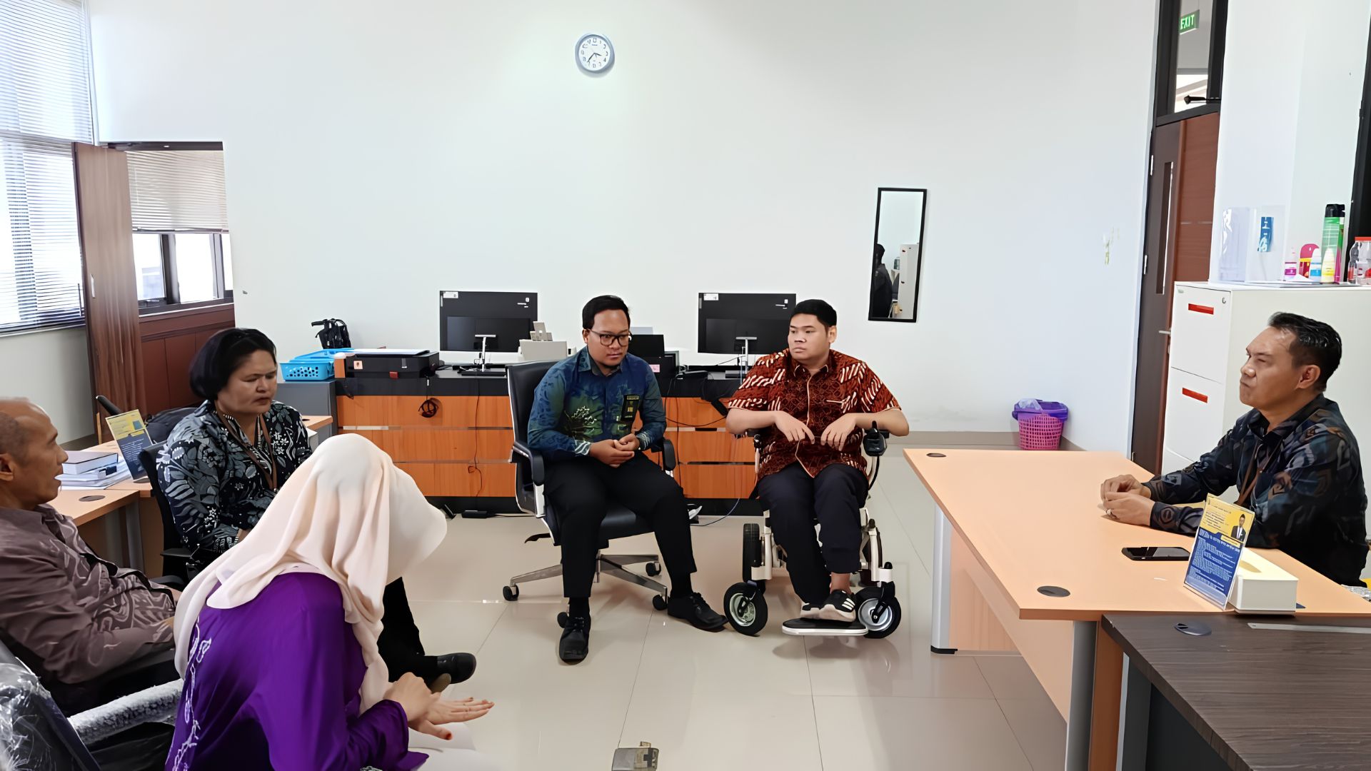 Jaga Integritas dan Kelancaran Tugas, Kepaniteraan PTTUN Banjarmasin Gelar Rapat Bulanan Periode Oktober 2026