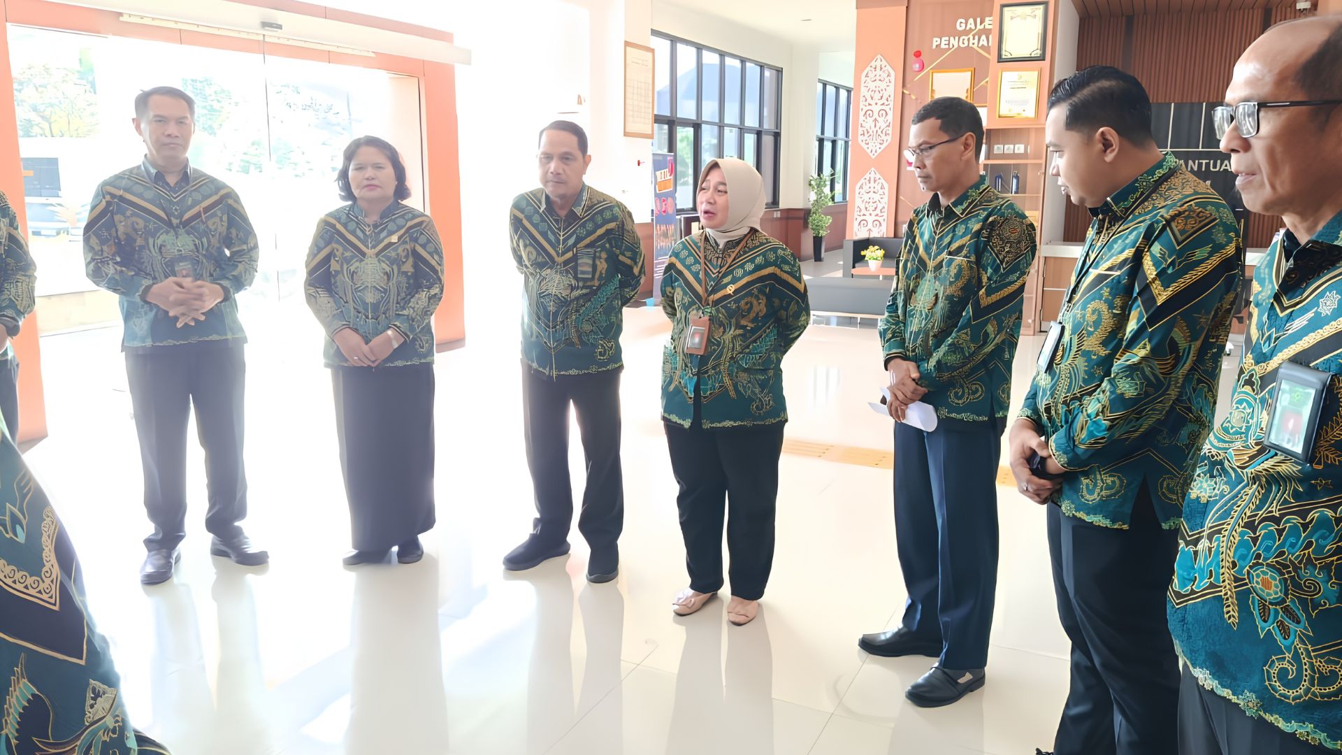 Rapat Monitoring dan Evaluasi Petugas Meja PTSP Pengadilan Tinggi Tata Usaha Negara Banjarmasin