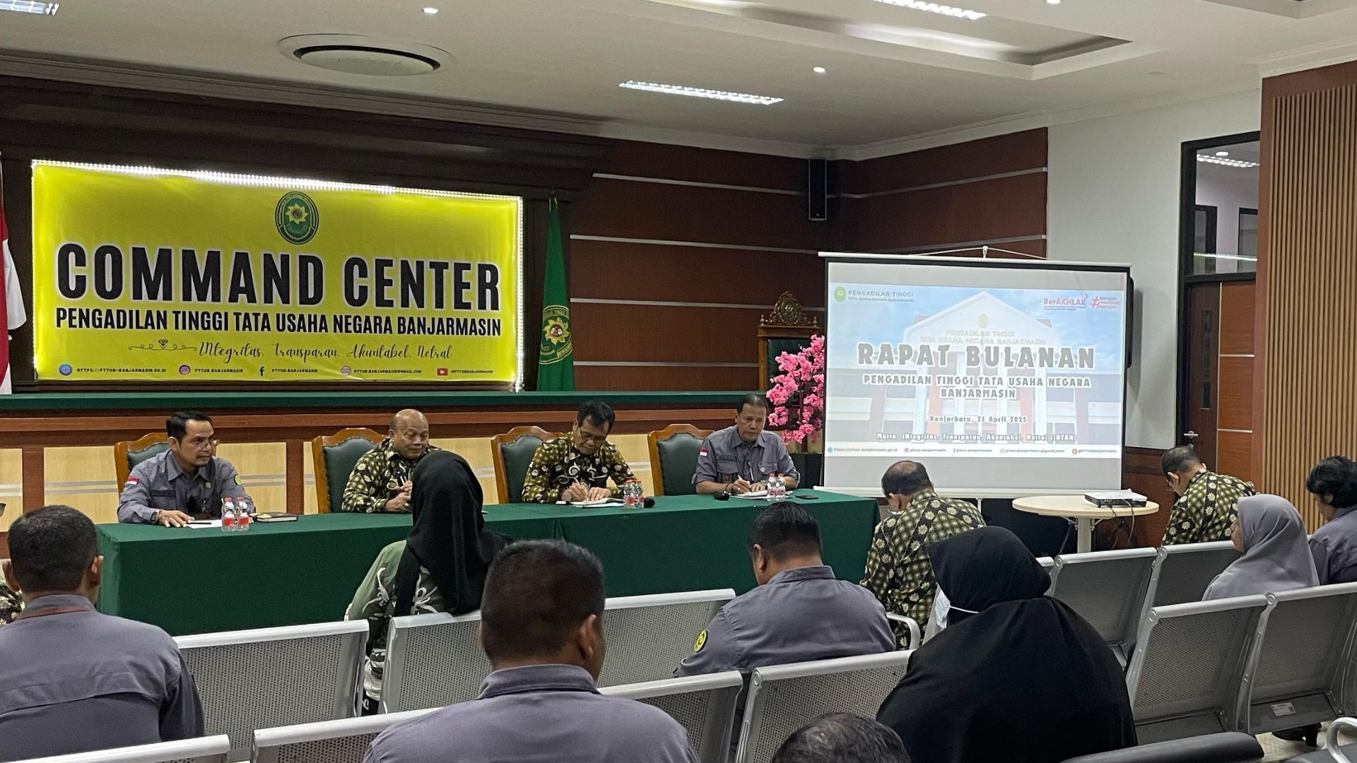 Rapat Bulanan Periode April Tahun 2025 Pengadilan Tinggi Tata Usaha Negara Banjarmasin