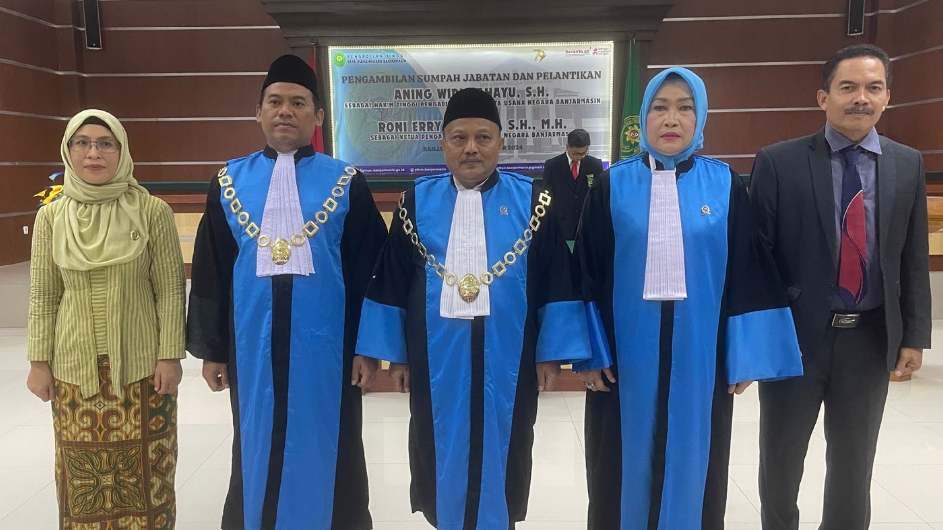 Pengambilan Sumpah dan Pelantikan Ketua Pengadilan Tata Usaha Negara Banjarmasin dan Hakim Tinggi Pengadilan Tinggi Tata Usaha Negara Banjarmasin