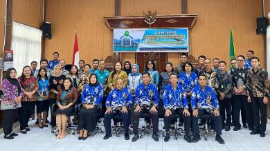 Pengadilan Tinggi Tata Usaha Negara Banjarmasin Laksanakan Pengawasan dan Pembinaan di PTUN Palangka Raya