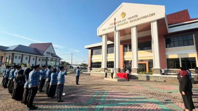 Pengadilan Tingi Tata Usaha Negara Banjarmasin Melaksanakan Upacara Peringatan Hari Lahir Pancasila Tahun 2026 dengan Tema 